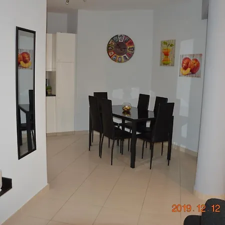 Luxury Apartment Paphos Exterior photo